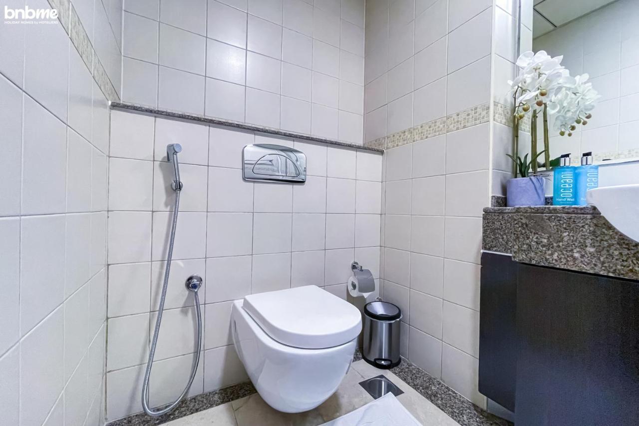 Bnbme - Bay Central Apartment Dubai Luaran gambar
